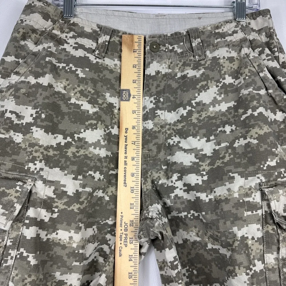 Faded Glory Cargo Shorts Mens Size 32 Digital Camo Tactical Paratrooper Green‎